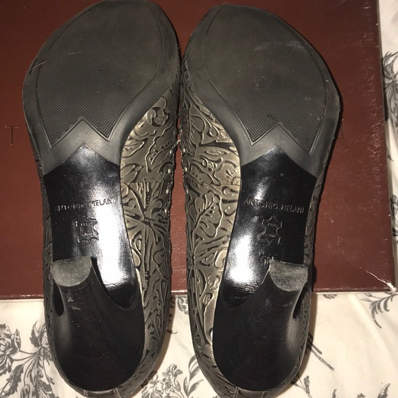 Antonio Melani Tuscany Heels - Picture 7 of 8